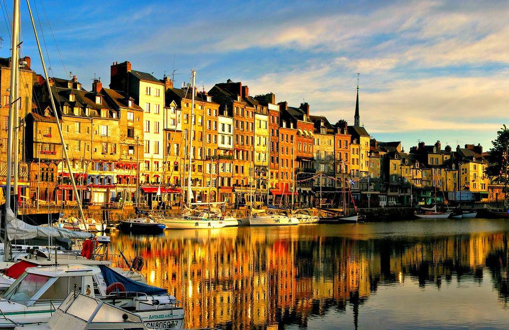 Le Bellevue - Beautiful Sea View Apartamento Honfleur Exterior foto